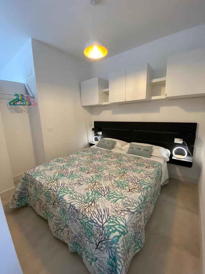 Torregrande Apartments Торе Гранде Екстериор снимка